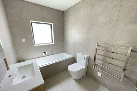 Photo of property in 133b Arran Road, Browns Bay, Auckland, 0630