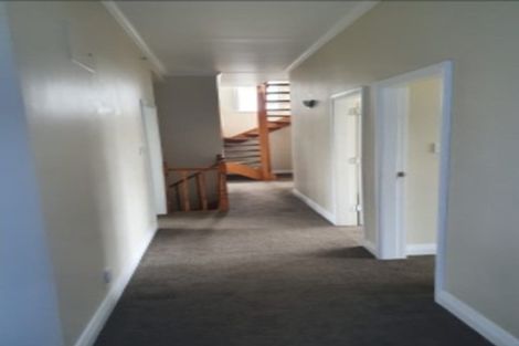 Photo of property in 64 Central Terrace, Kelburn, Wellington, 6012