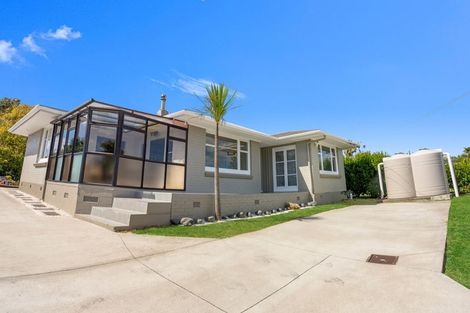 Photo of property in 35 Tampin Road, Hillpark, Auckland, 2102