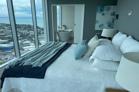 Photo of property in Sentinel Apartments, 2703/3 Northcroft Street, Takapuna, Auckland, 0622