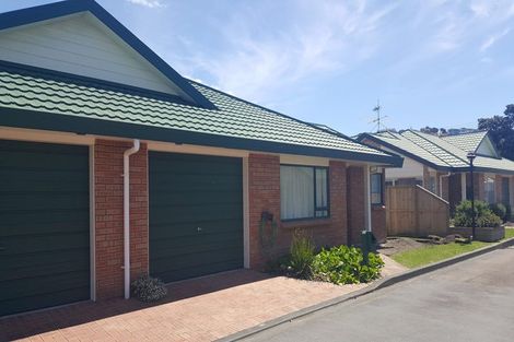 Photo of property in Miramar Villas, 13/6 Brussels Street, Miramar, Wellington, 6022