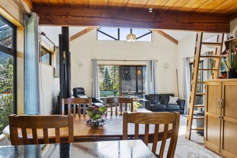 Photo of property in 76 Chalet Crescent, Hanmer Springs, 7334