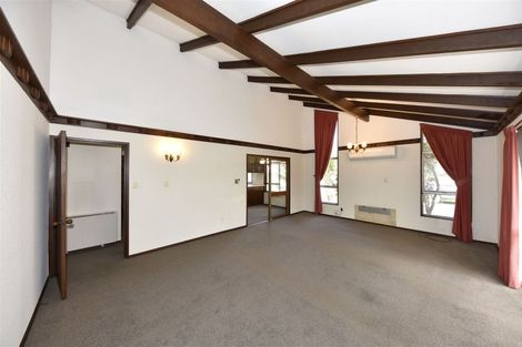 Photo of property in 1/25 Avonhead Road, Avonhead, Christchurch, 8042