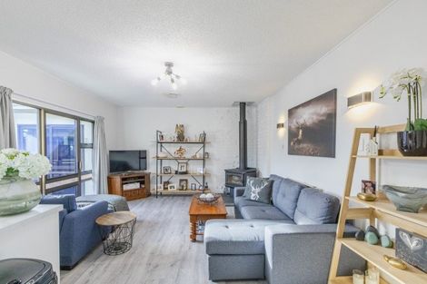 Photo of property in 9 Mount View Place, Waipukurau, 4200