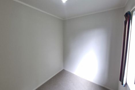 Photo of property in 4 Mayfair Place, Westown, New Plymouth, 4310