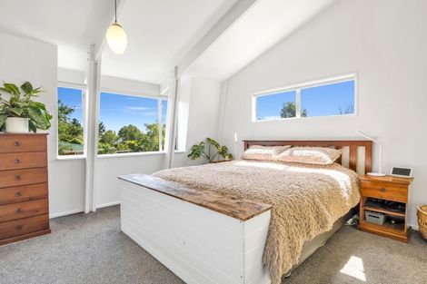 Photo of property in 12 Banks Place, Rangiora, 7400