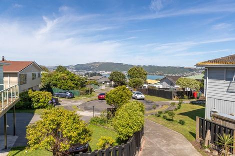 Photo of property in 7 Livet Place, Papakowhai, Porirua, 5024