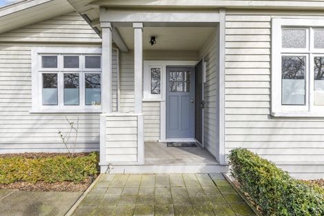 Photo of property in 22 Kingswood Street, Takaro, Palmerston North, 4412