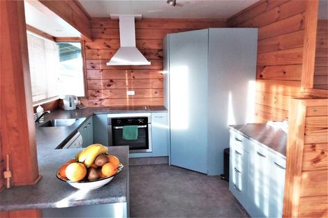 Photo of property in 15 Munro Place, Ngunguru, Whangarei, 0173