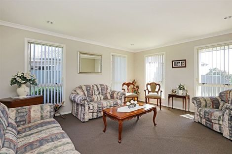 Photo of property in 18 Lowry Place, Frimley, Hastings, 4120