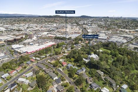 Photo of property in 8 Cotswold Lane, Mount Wellington, Auckland, 1060