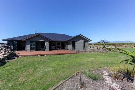 Photo of property in 219 Waitara Road, Brixton, Waitara, 4382