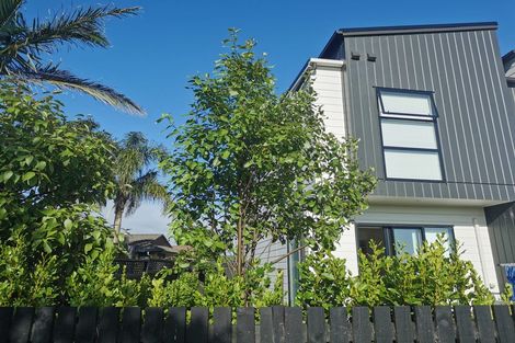 Photo of property in 36/47a Huntington Drive, Huntington Park, Auckland, 2013