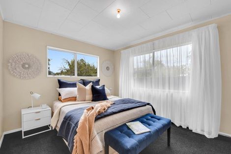 Photo of property in 8a Windlesham Place, Wakefield, 7025