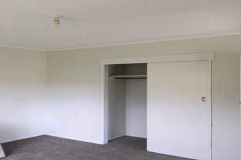 Photo of property in 1/16 Kapiti Place, Sunnynook, Auckland, 0620