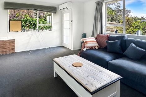 Photo of property in 46 Acacia Avenue, Maungaraki, Lower Hutt, 5010