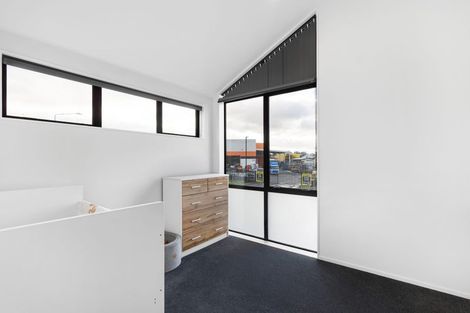 Photo of property in 1/27 Harewood Road, Papanui, Christchurch, 8053