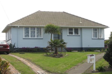 Photo of property in 55 Matipo Street, Castlecliff, Whanganui, 4501