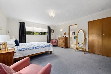 Photo of property in 3 Chichester Drive, Pinehaven, Upper Hutt, 5019