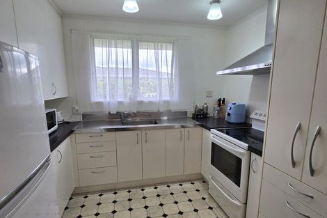 Photo of property in 4/414 Saint Aubyn, Hastings, 4122