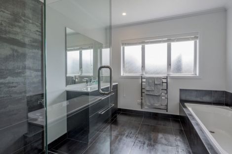 Photo of property in 2 Kilsby Place, Levin, 5510