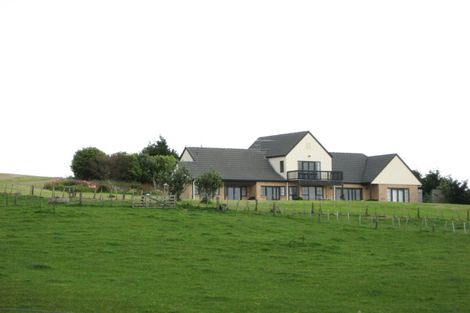 Photo of property in 919 Old North Road, Waimauku, 0882