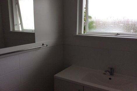 Photo of property in 2/67 Harewood Road, Papanui, Christchurch, 8053