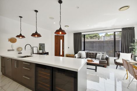 Photo of property in 90a Poulson Street, Addington, Christchurch, 8024