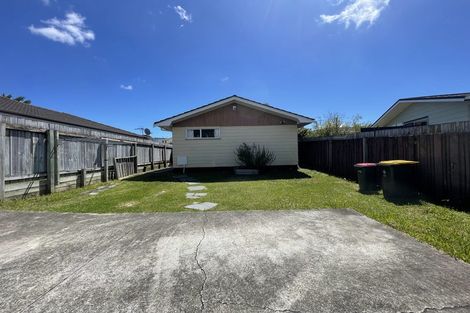 Photo of property in 59 Casuarina Road, Half Moon Bay, Auckland, 2012