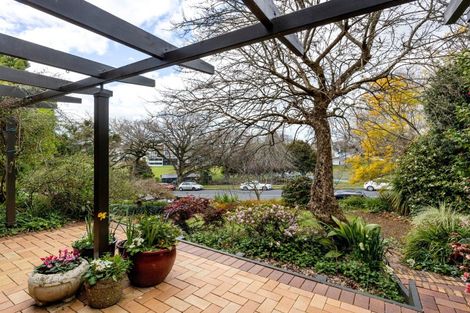 Photo of property in 24 Tainui Street, Frankton, Hamilton, 3204