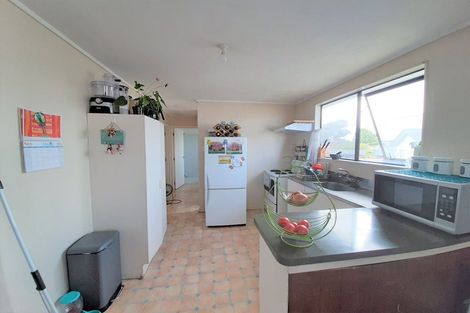 Photo of property in 6 Solveig Place, Randwick Park, Auckland, 2105