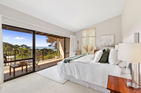 Photo of property in 14 Glenelg Road, Red Beach, 0932