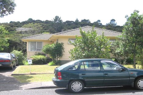Photo of property in 40 Spinella Drive, Bayview, Auckland, 0629
