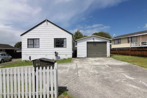 Photo of property in 57 Hollyford Drive, Clover Park, Auckland, 2105