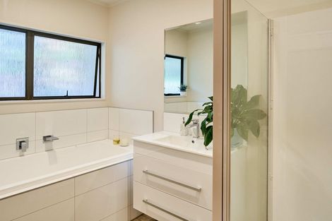 Photo of property in 2 Waimarino Road, Pukerua Bay, 5026