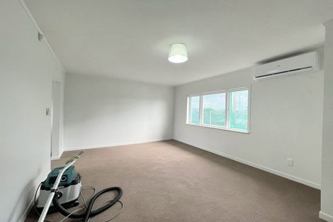 Photo of property in 36 Leonard Road, Mount Wellington, Auckland, 1060