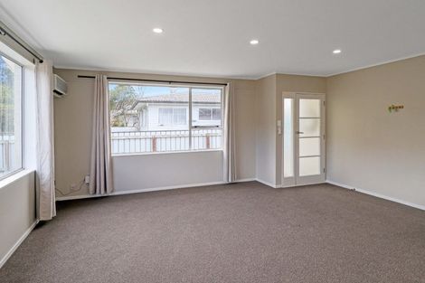 Photo of property in 256a Wellington Road, Wainuiomata, Lower Hutt, 5014