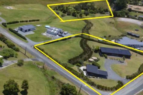 Photo of property in 330 Cable Bay Block Road, Cable Bay, 0420