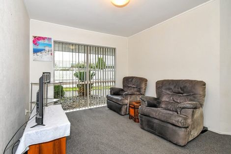 Photo of property in 61 Brylee Drive, Conifer Grove, Takanini, 2112