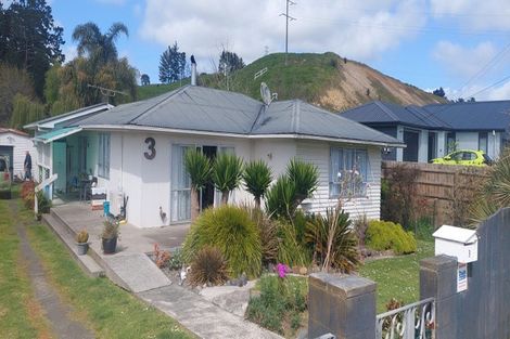 Photo of property in 3 Waugh Lane, Huntly, 3700