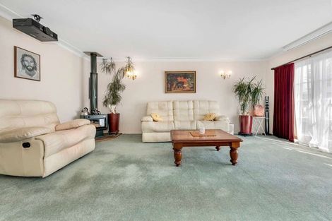 Photo of property in 11 Fratley Avenue, Farm Cove, Auckland, 2012