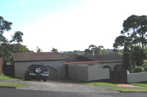 Photo of property in 2 Fallow Street, Browns Bay, Auckland, 0630