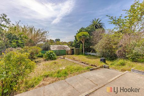 Photo of property in 42 Harper Street, Gonville, Whanganui, 4501