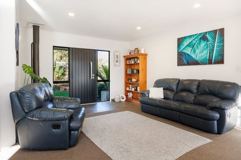 Photo of property in 1376 Napier Road, Ashhurst, 4810