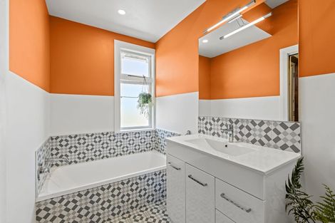 Photo of property in 5 Ropley Street, Amberley, 7410