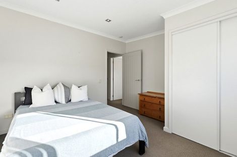 Photo of property in 12 Parkside Drive, Orewa, 0931