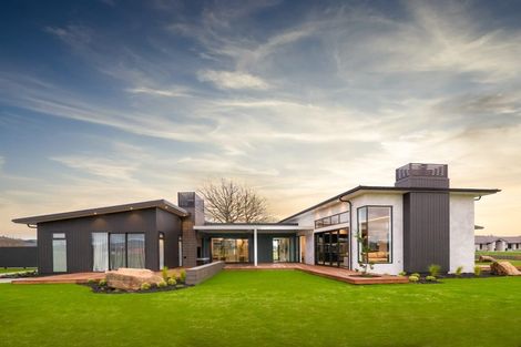 Photo of property in 33 Seachange Drive, Leamington, Cambridge, 3432