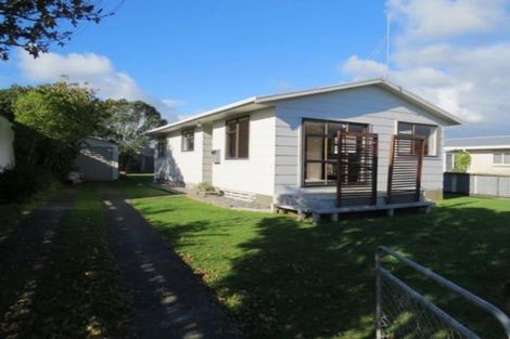 Photo of property in 12 Te Whena Place, Waitara, 4320