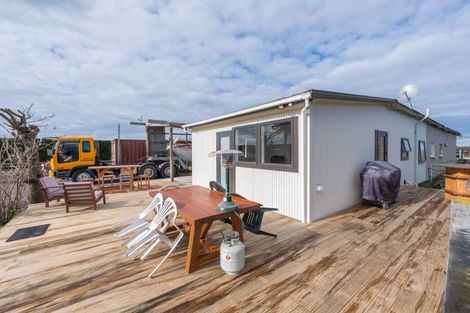 Photo of property in 35 Awatoto Road, Meeanee, Napier, 4183