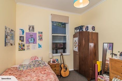 Photo of property in 196 Glenmore Street, Northland, Wellington, 6012